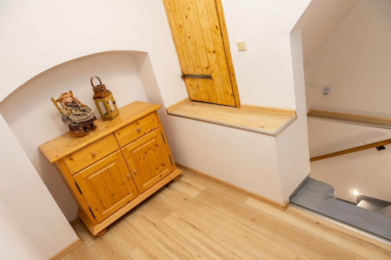 Prazdninovy Dum Valdik Villa Loket Exterior foto